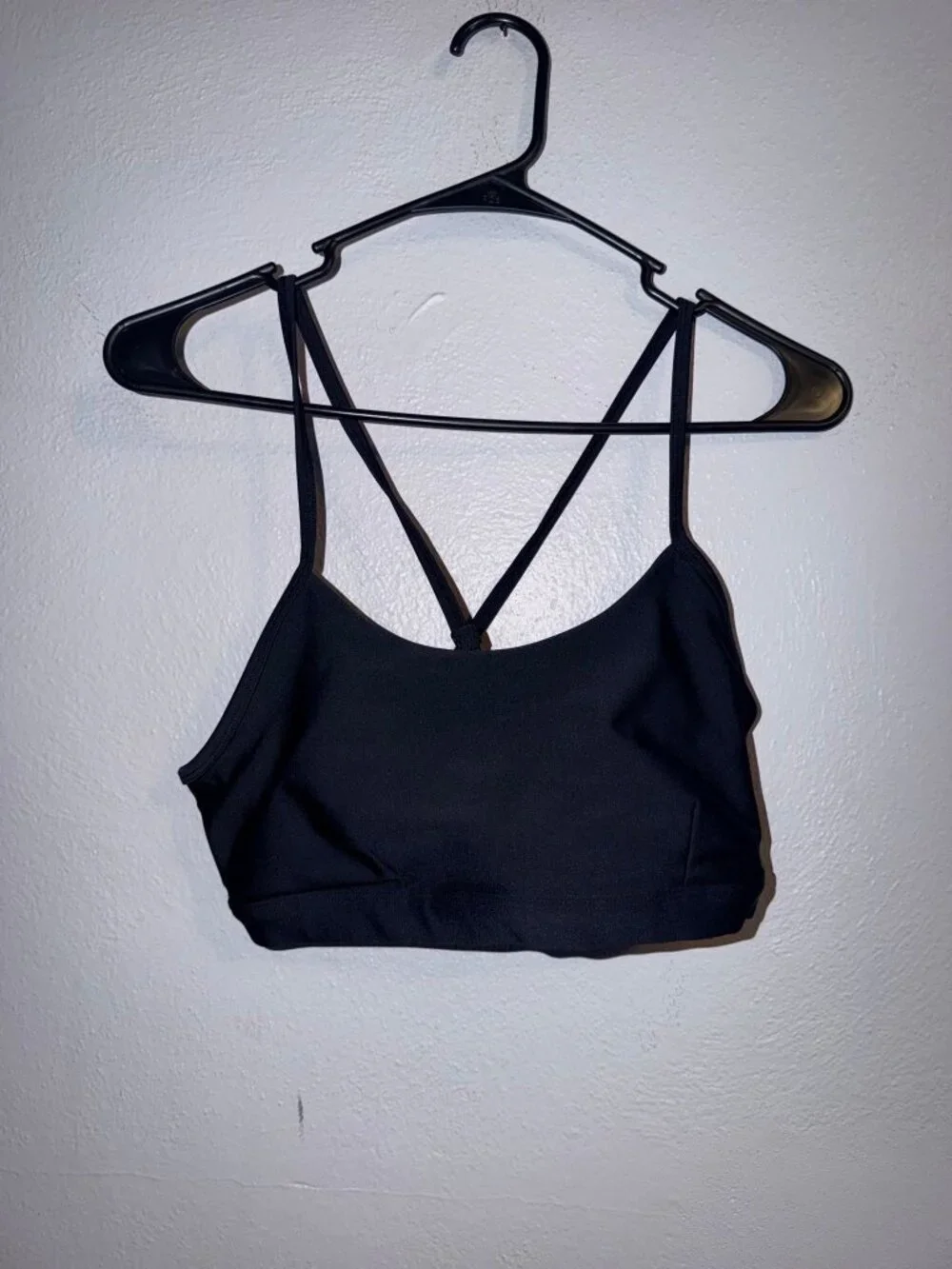 Alo Yoga Airlift Intrigue sports bra